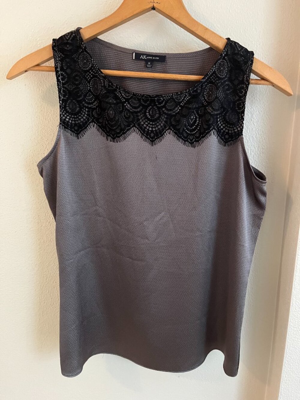 Anne Klein Lace Trim Sleeveless Blouse in Gray